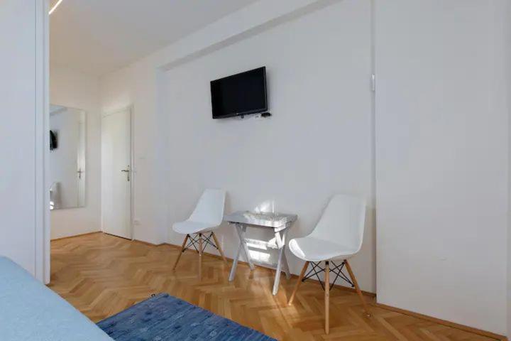 Apartment & Rooms Nugal มาคาร์สกา ห้อง รูปภาพ