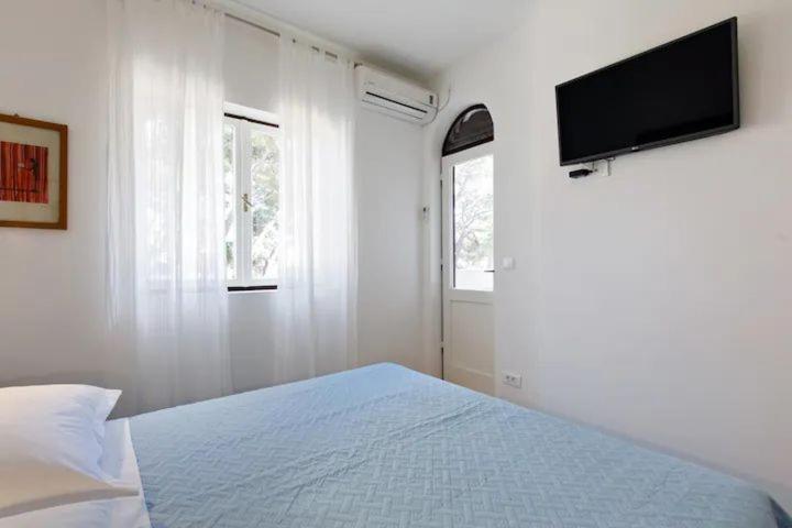 Apartment & Rooms Nugal มาคาร์สกา ห้อง รูปภาพ
