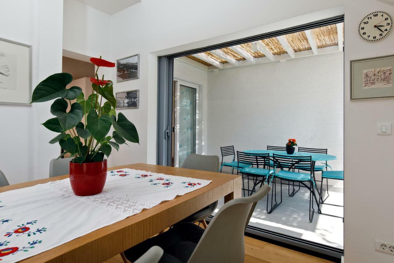 Apartment & Rooms Nugal มาคาร์สกา ภายนอก รูปภาพ